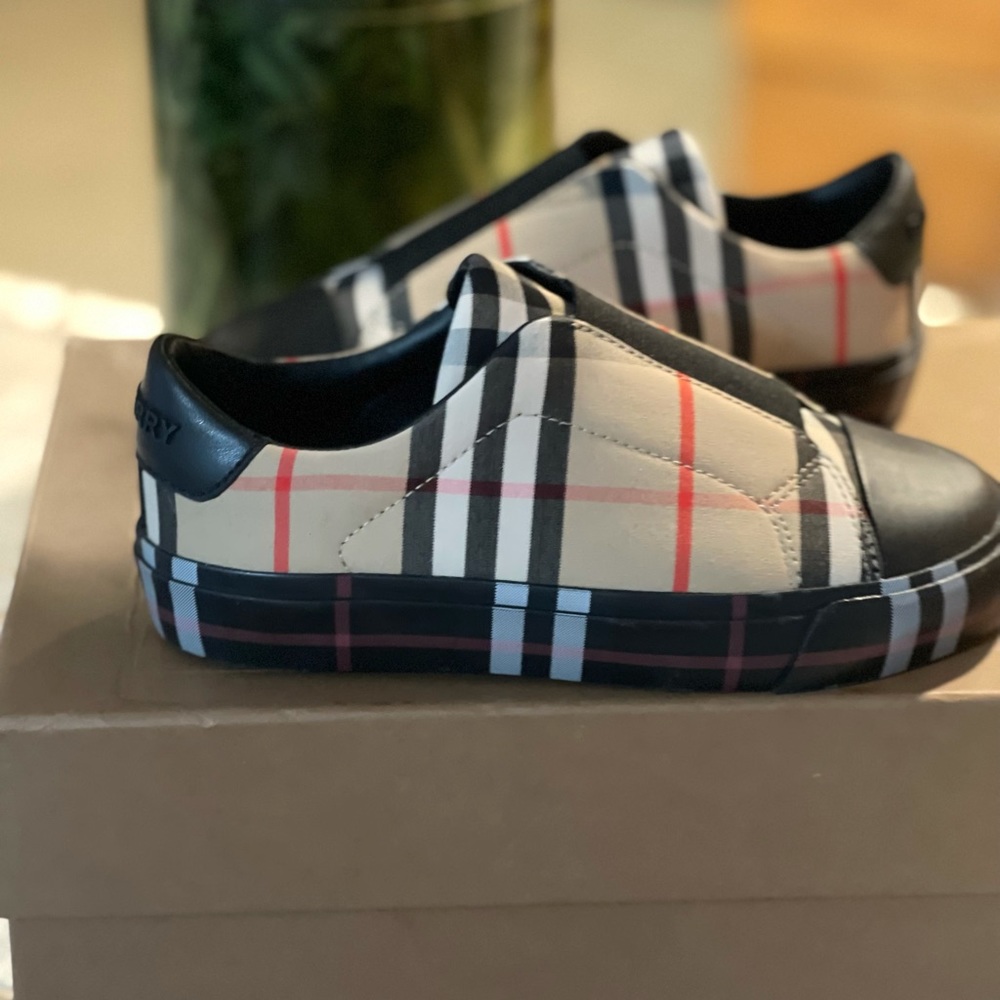 Little kids Burberry sneakers size 12  brand new with box .